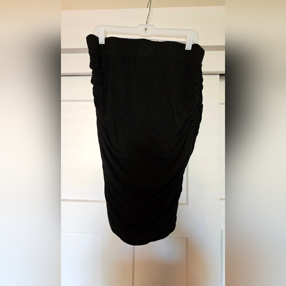 Scrunched fitted skirt